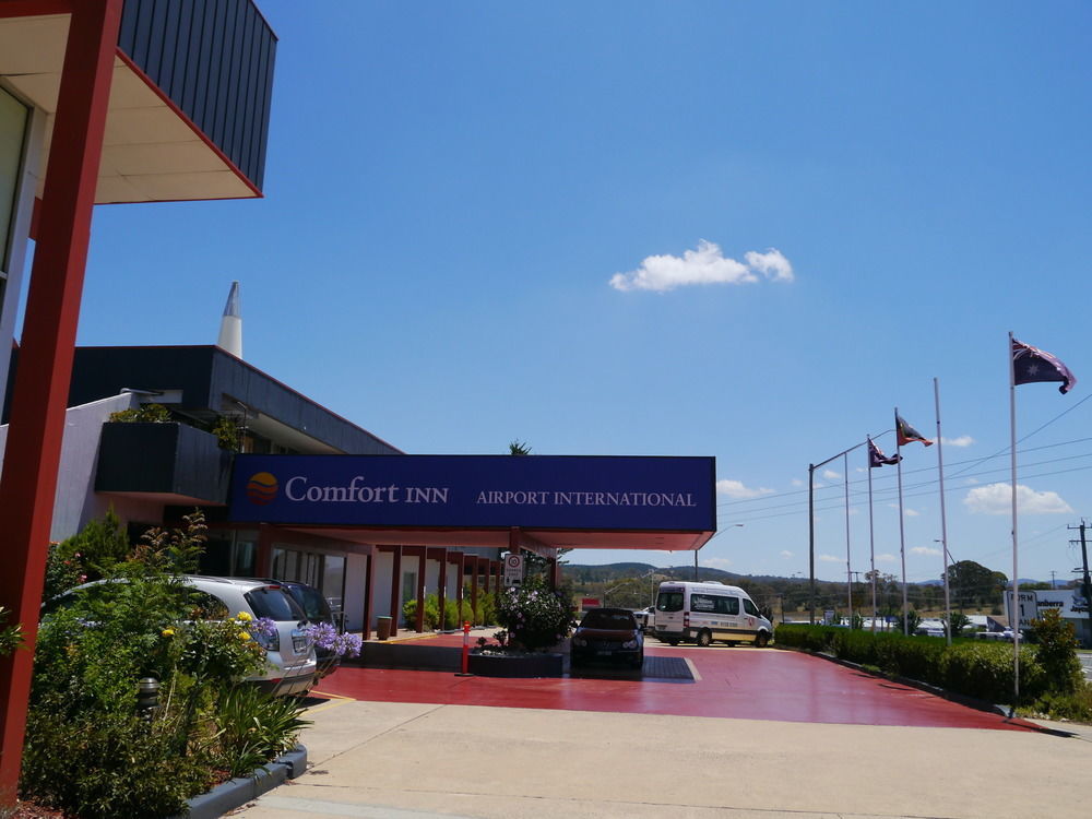 Capital Airport Motel Queanbeyan Bagian luar foto